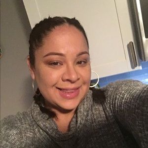 Meet your Posher, Sandra